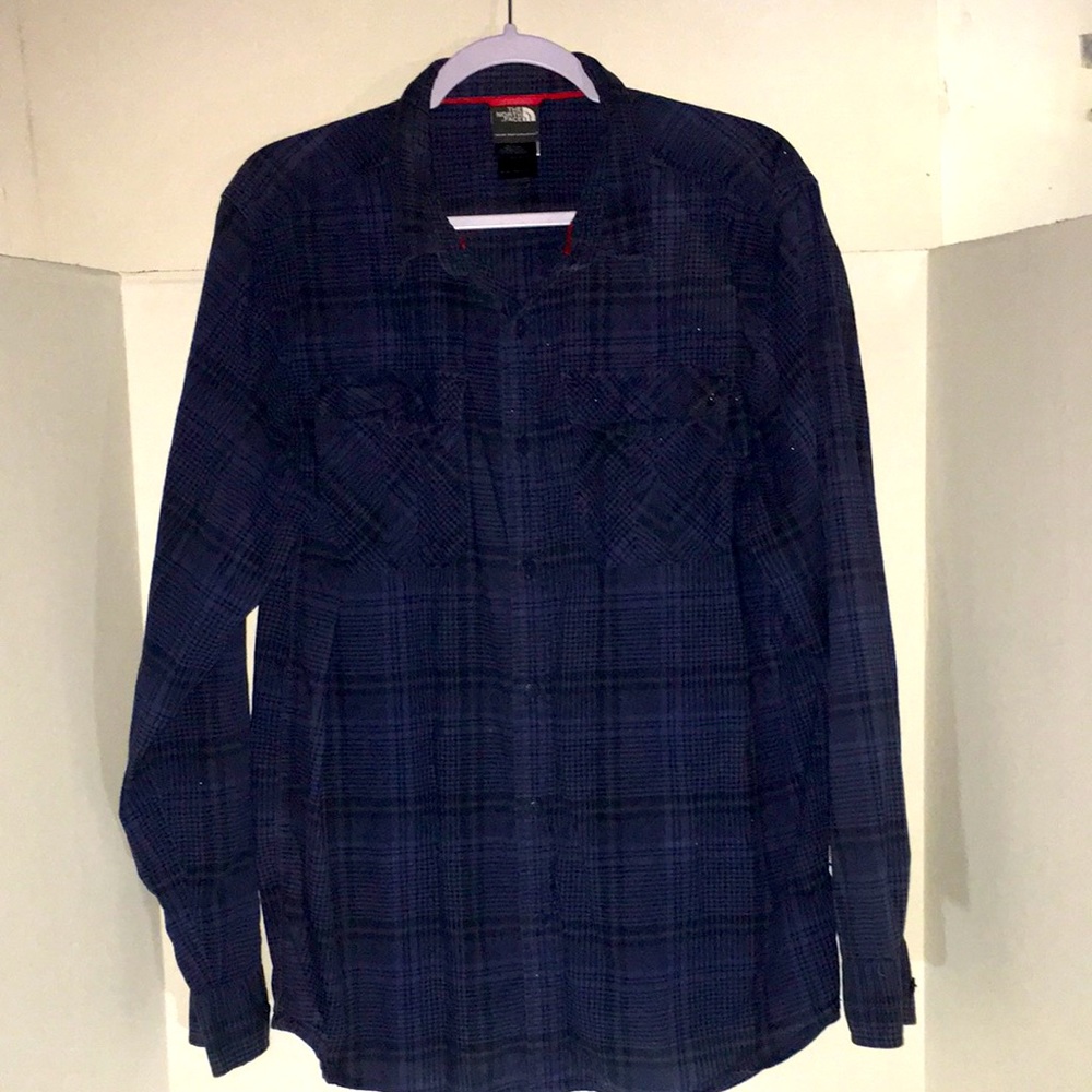 The North Face Men’s Causal Long Sleeves Shirt Size L/G
